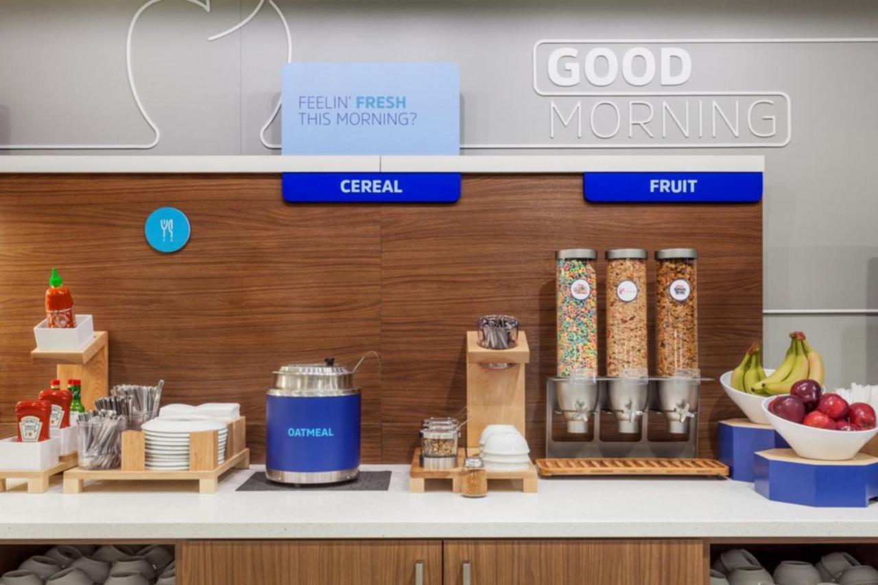 Holiday Inn Express & Suites - Burley By Ihg Exteriör bild