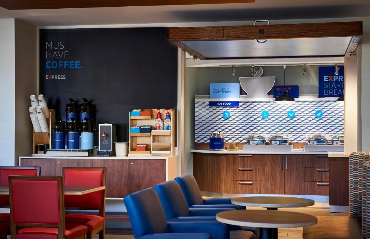 Holiday Inn Express & Suites - Burley By Ihg Exteriör bild