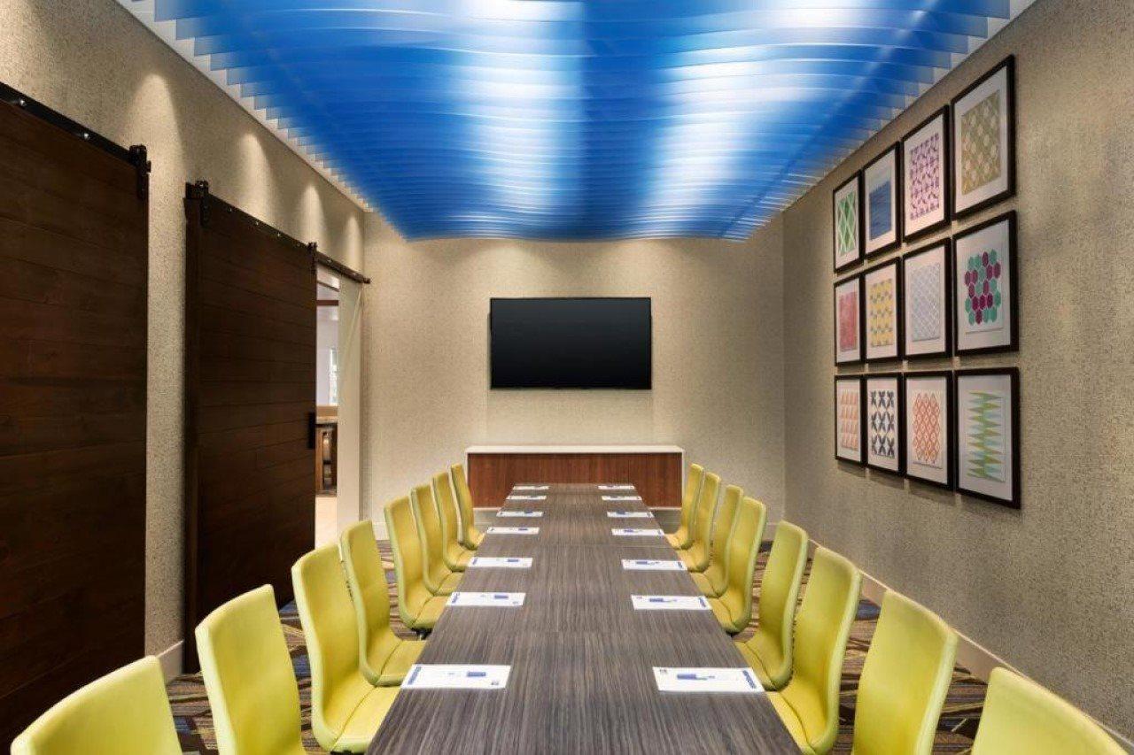 Holiday Inn Express & Suites - Burley By Ihg Exteriör bild